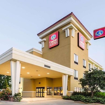 Comfort Suites Salina South Экстерьер фото