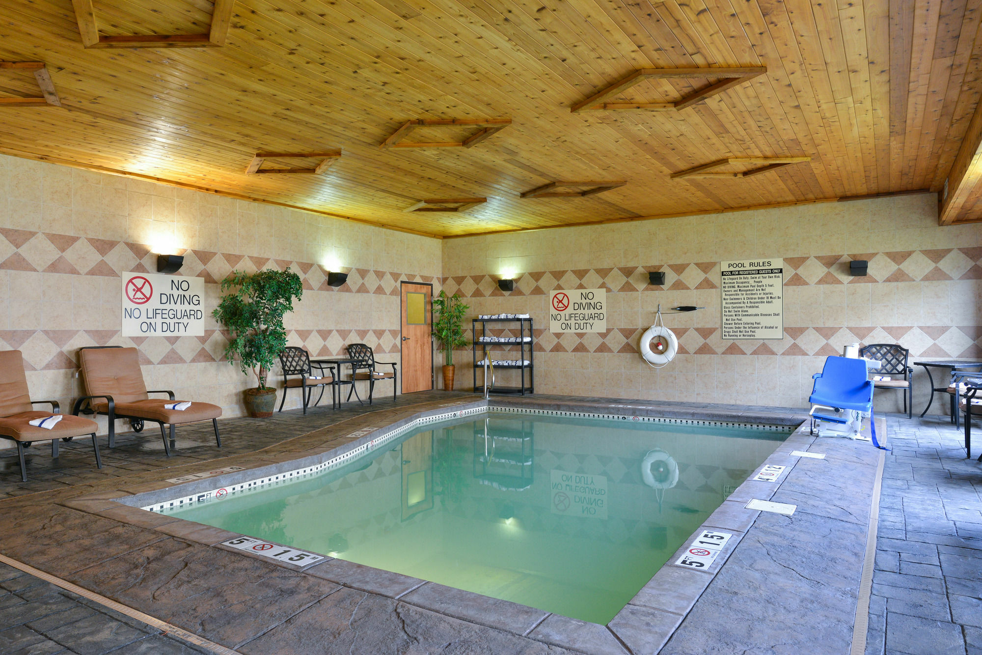 Comfort Suites Salina South Экстерьер фото